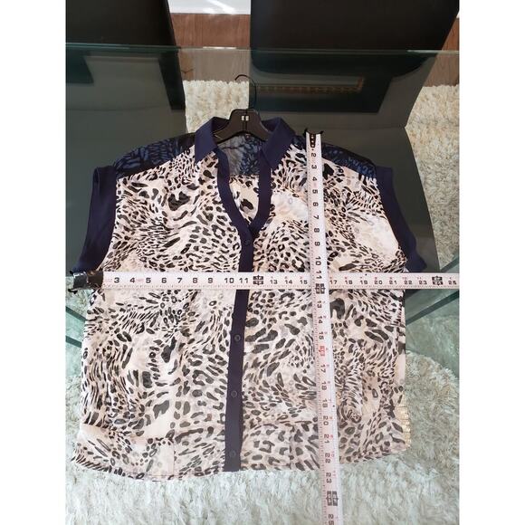 Express Botton Down Shirt Women's Size Small Blue Beige Leopard Chiffon Collared - Picture 7 of 11